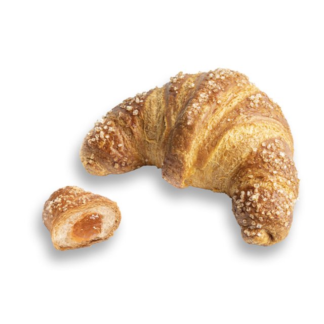 Croissant dorato con zucchero in granella, pezzo tagliato che rivela il ripieno di albicocca.