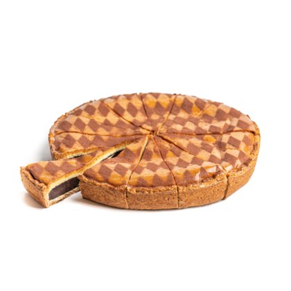Crostata rotonda con motivo a scacchi marrone e beige, tagliata a fette, con una fetta estratta