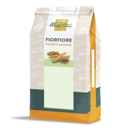 Sacco di mix per panificazione Master Martini Fiorfiore, con panini assortiti raffigurati sull'etichetta.