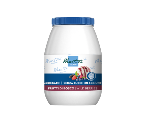 Vaschetta bianca di Martini Gelato con coperchio blu, etichetta Frutti di Bosco, senza zuccheri aggiunti, su sfondo b...