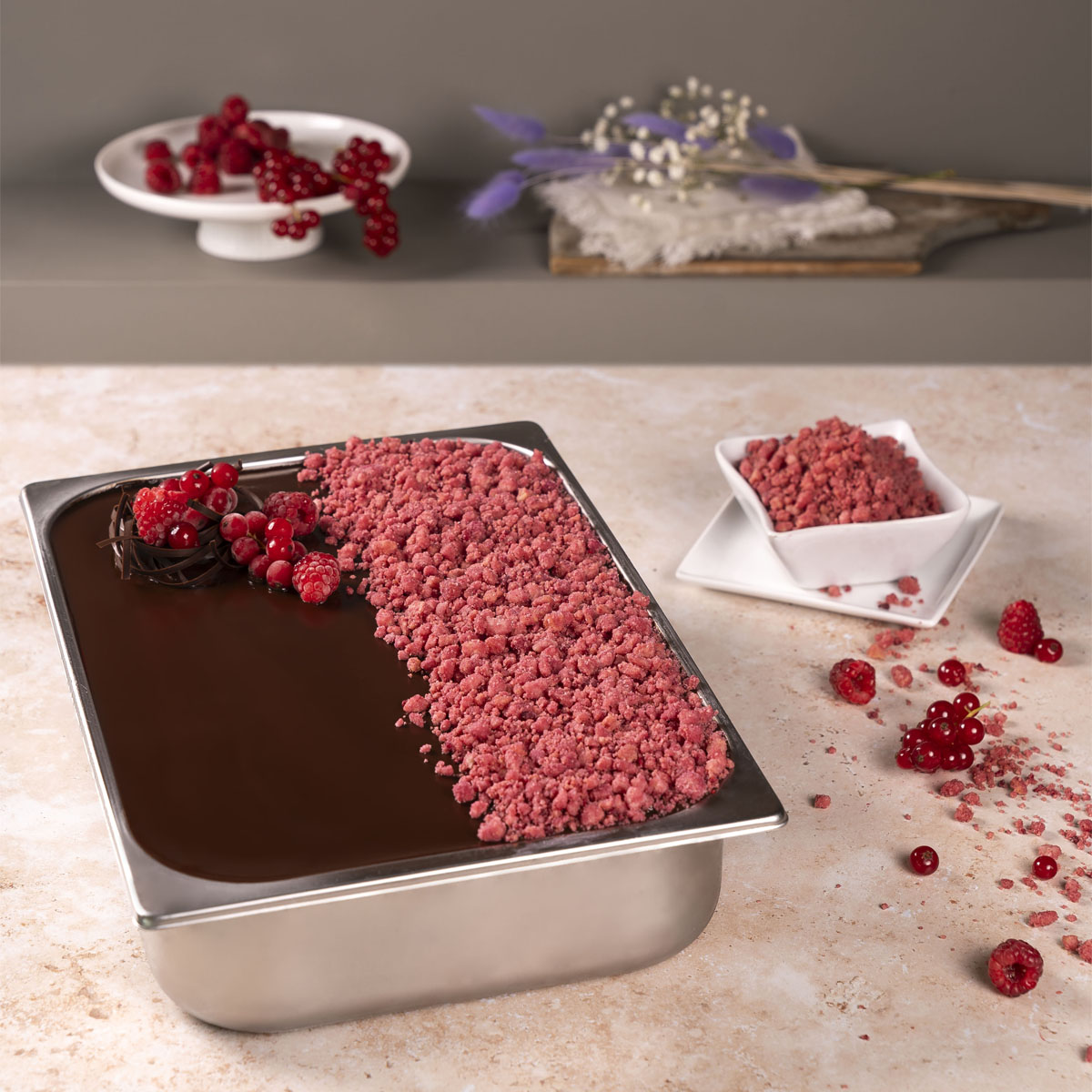 Foresta nera ai lamponi crumble con base aymara Tutto Fondente ricette dolci semifreddi per professionisti