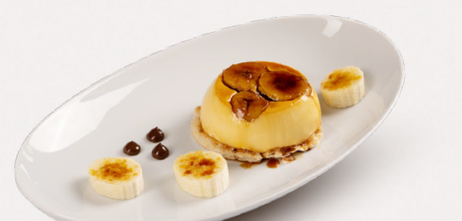 creme caramel con fette di banana caramellate per decorare ricetta pasticceria